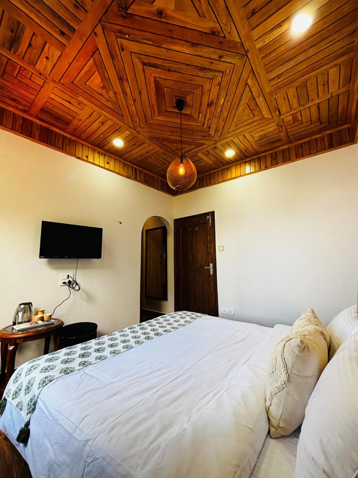 Hilly Horizon Bnb Kufri Cheog Bagian luar foto